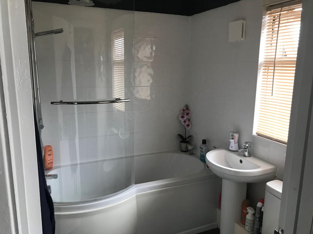 Lot: 91 - REFURBISHED COTTAGE FOR INVESTMENT -